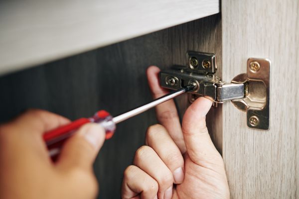 Cabinet Hinge Installation in Marble Falls
